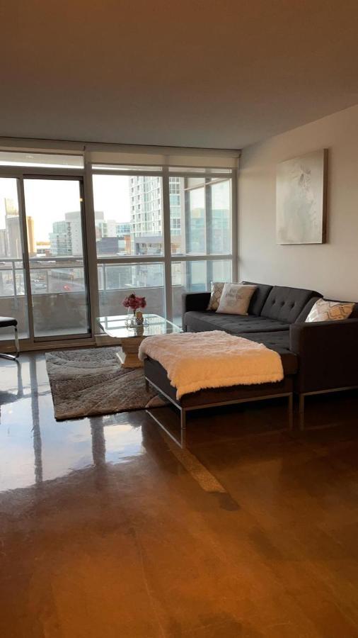 Toronto Downtown Luxurious Stylish 3 Bedroom 3 Bath 2 Balconies Near Rogers Centre Lakeview Condo Εξωτερικό φωτογραφία