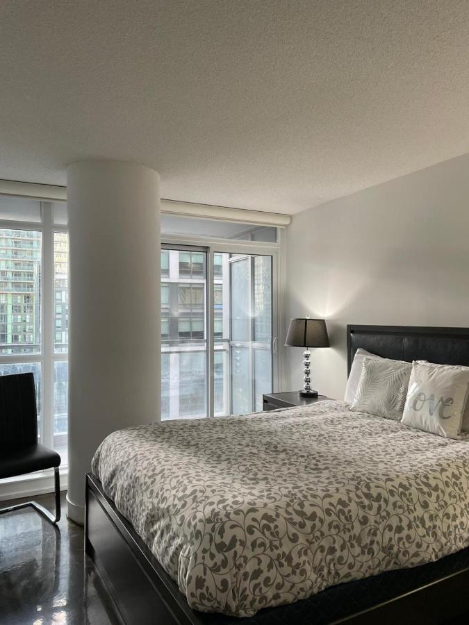 Toronto Downtown Luxurious Stylish 3 Bedroom 3 Bath 2 Balconies Near Rogers Centre Lakeview Condo Εξωτερικό φωτογραφία
