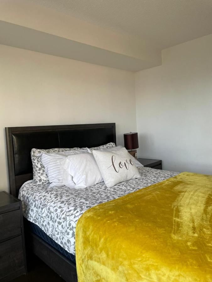 Toronto Downtown Luxurious Stylish 3 Bedroom 3 Bath 2 Balconies Near Rogers Centre Lakeview Condo Εξωτερικό φωτογραφία