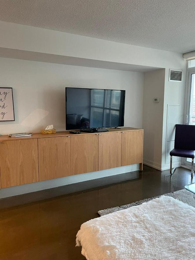 Toronto Downtown Luxurious Stylish 3 Bedroom 3 Bath 2 Balconies Near Rogers Centre Lakeview Condo Εξωτερικό φωτογραφία